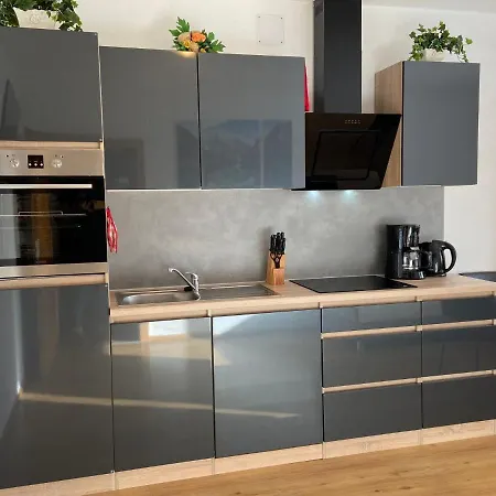 Schoeser By Interhome