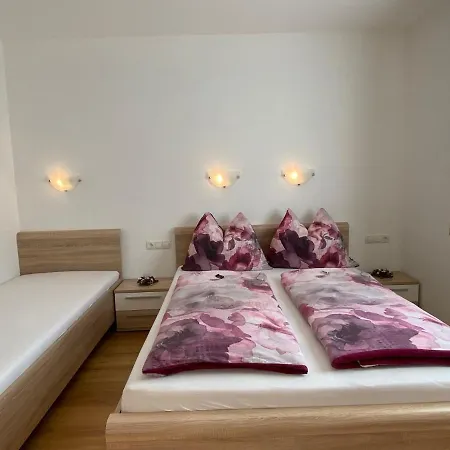 Apartmán Schoeser By Interhome *