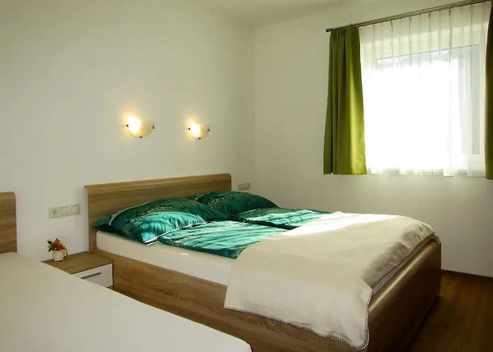 Schoeser By Interhome Appartement Hippach