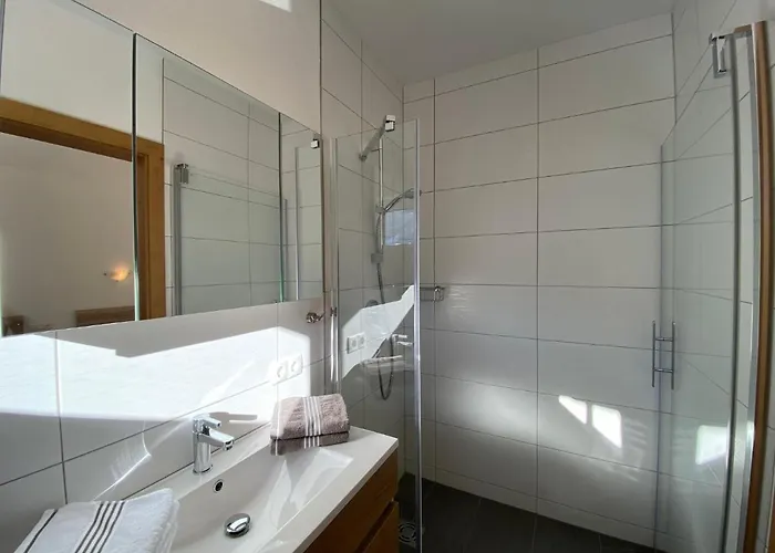 Schoeser By Interhome Appartement Hippach