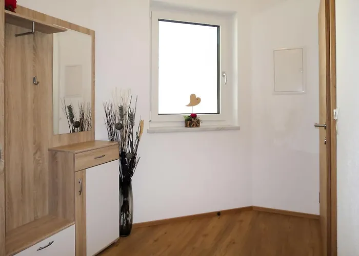 Schoeser By Interhome