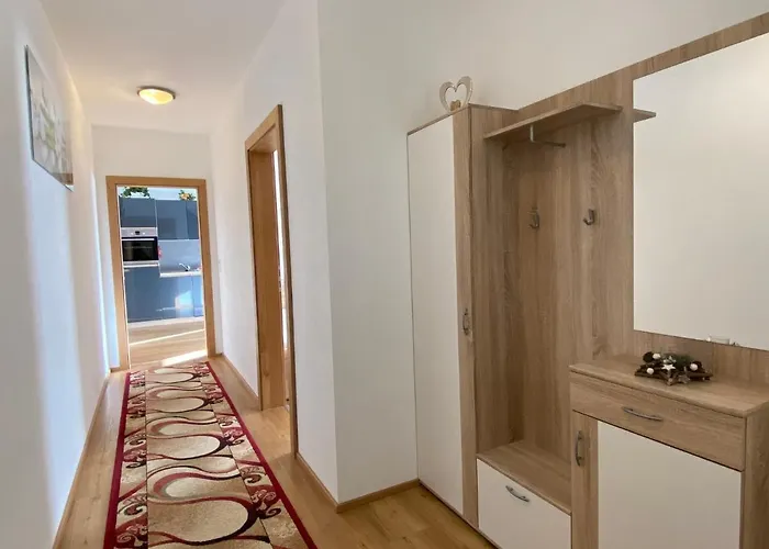 Schoeser By Interhome