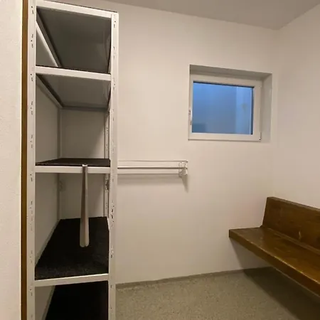 Schoeser By Interhome *