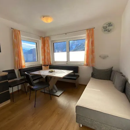 Schoeser By Interhome